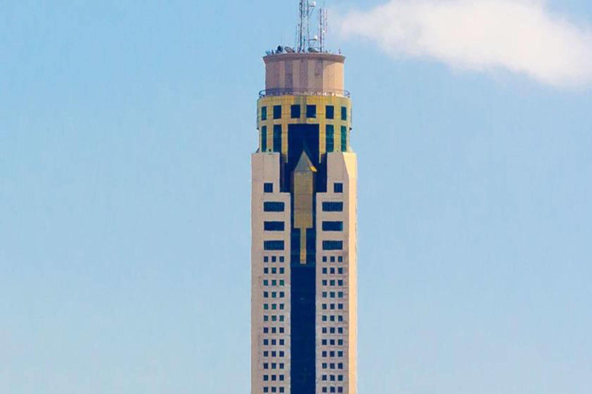 Grand Alpine Hotel Bangkok Exterior foto